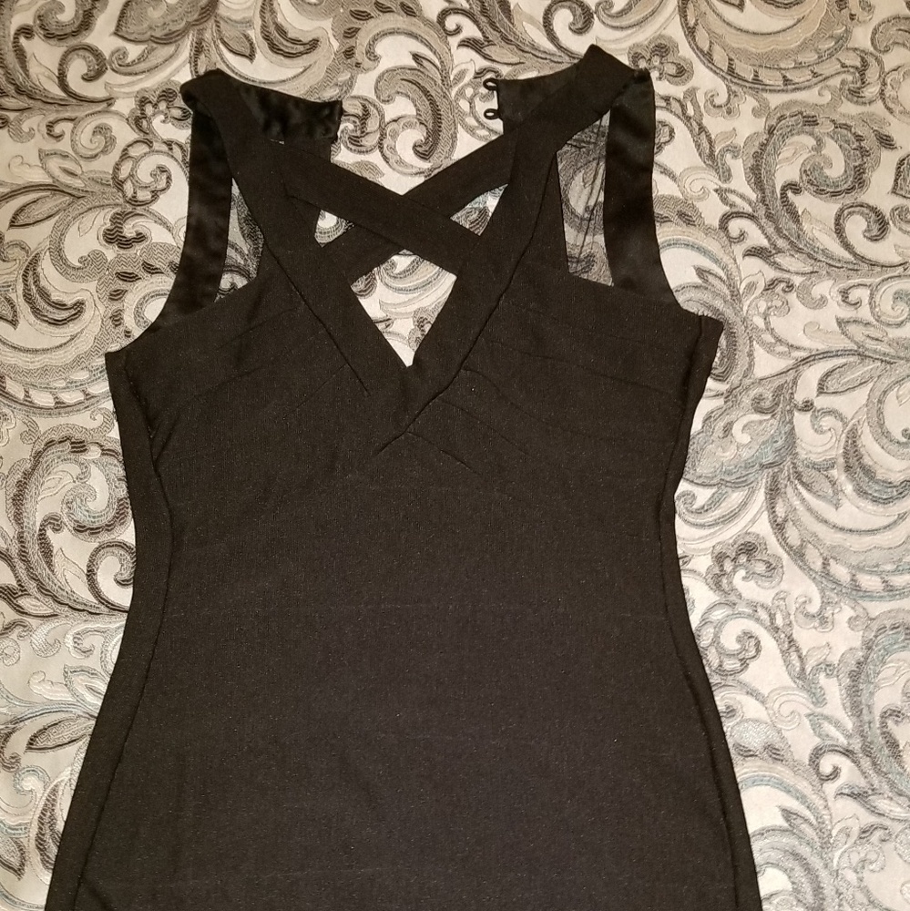 #33 🆓️🆓️Sexy Strappy Party Dress!!! - Picture 3 of 5